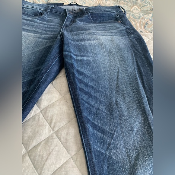 Abercrombie Skinny Jeans - Picture 3 of 9